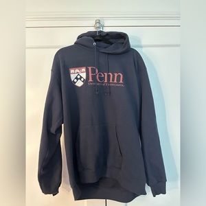 U Penn sweatshirt in excellent condition.